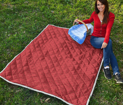Red Japanese Wave Pattern Print Quilt