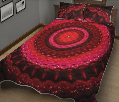 Red Kaleidoscope Print Quilt Bed Set