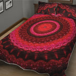 Red Kaleidoscope Print Quilt Bed Set