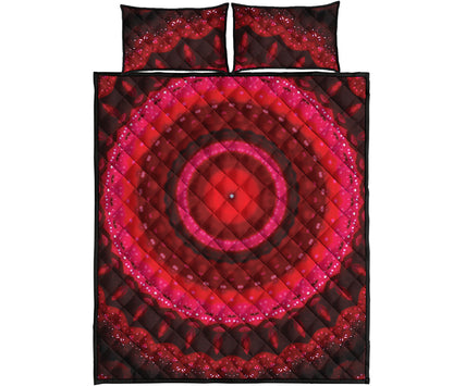 Red Kaleidoscope Print Quilt Bed Set