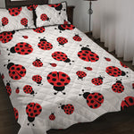 Red Ladybug Pattern Print Quilt Bed Set