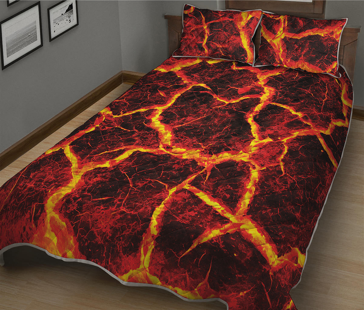 Red Lava Print Quilt Bed Set