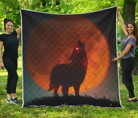 Red Moon Howling Wolf Print Quilt