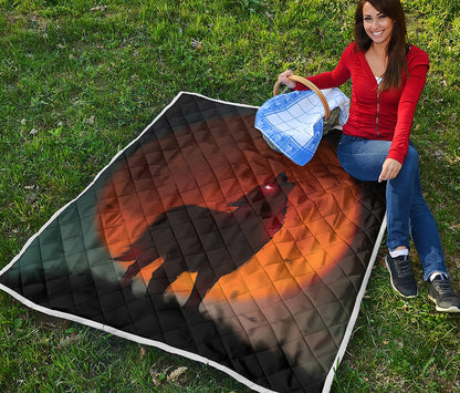 Red Moon Howling Wolf Print Quilt
