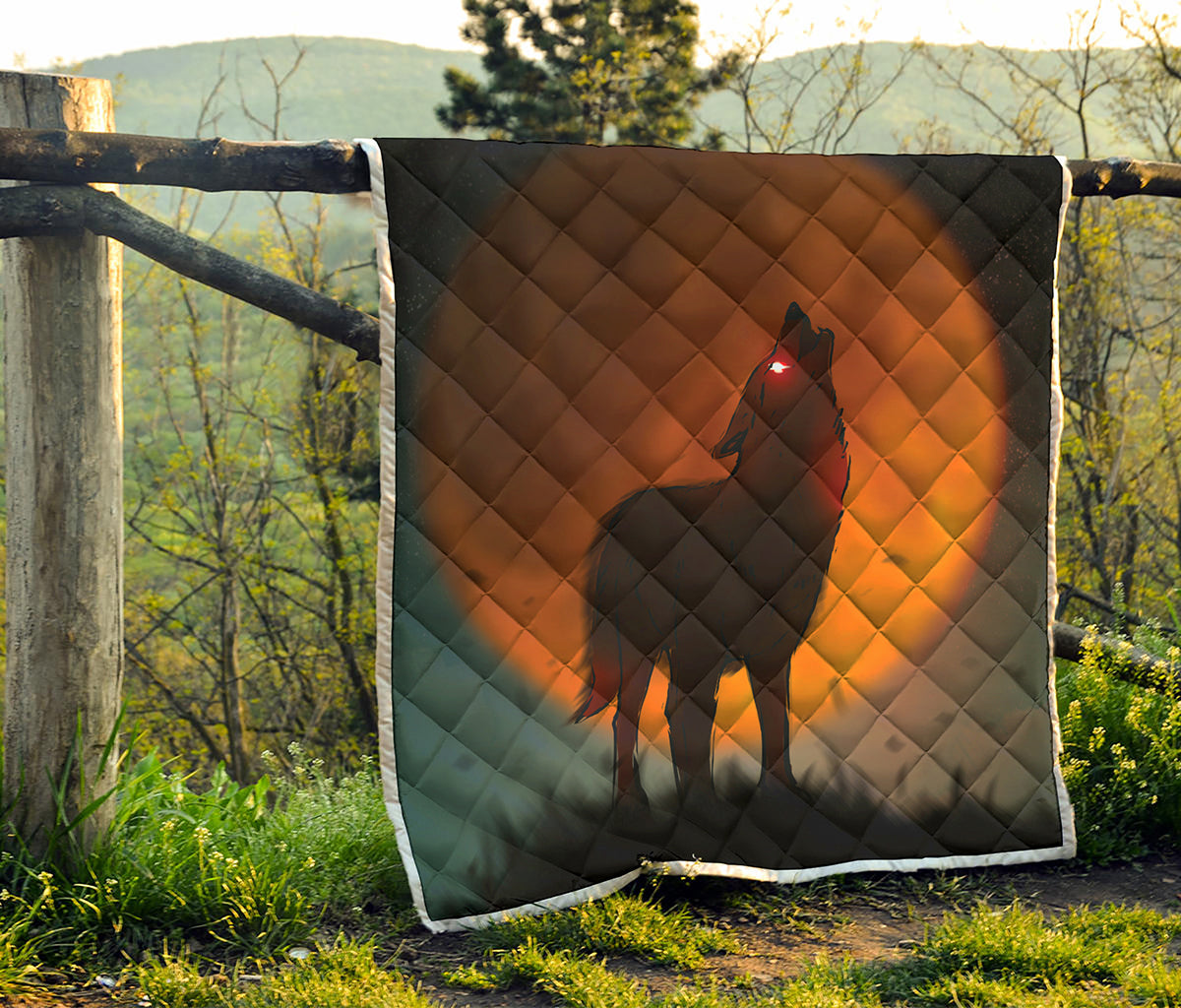 Red Moon Howling Wolf Print Quilt