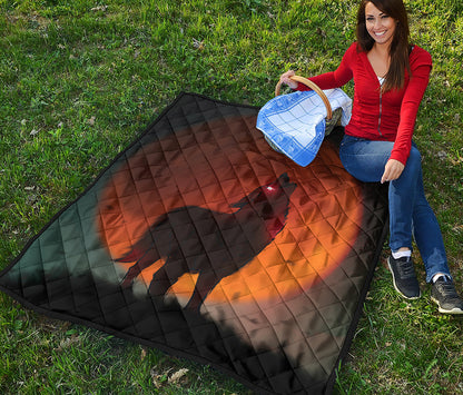 Red Moon Howling Wolf Print Quilt