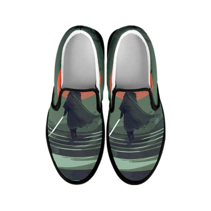 Red Moon Samurai Print Black Slip On Shoes
