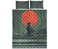 Red Moon Samurai Print Quilt Bed Set