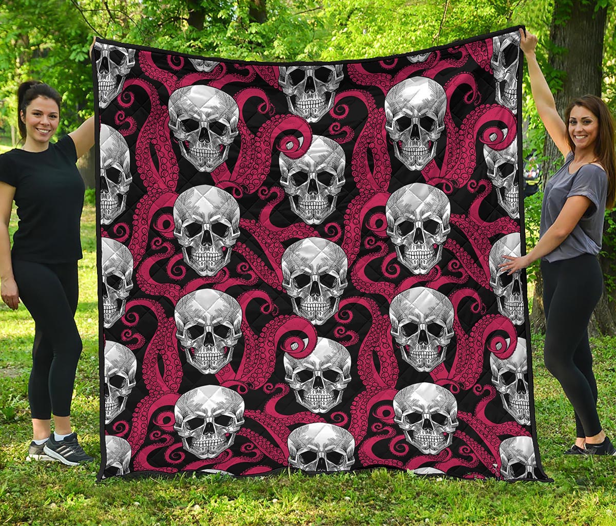 Red Octopus Skull Pattern Print Quilt