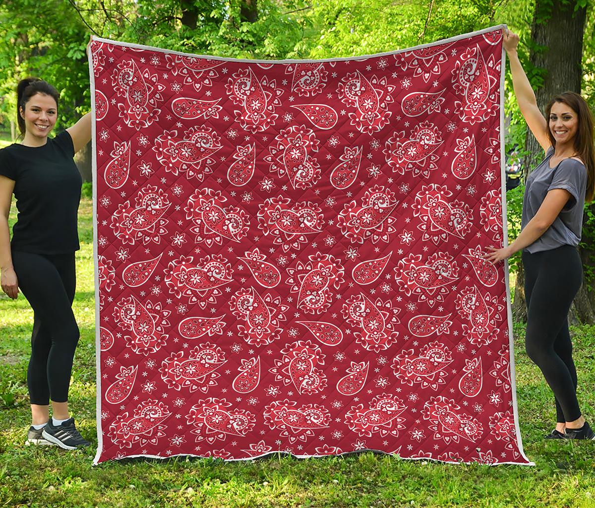 Red Paisley Pattern Print Quilt