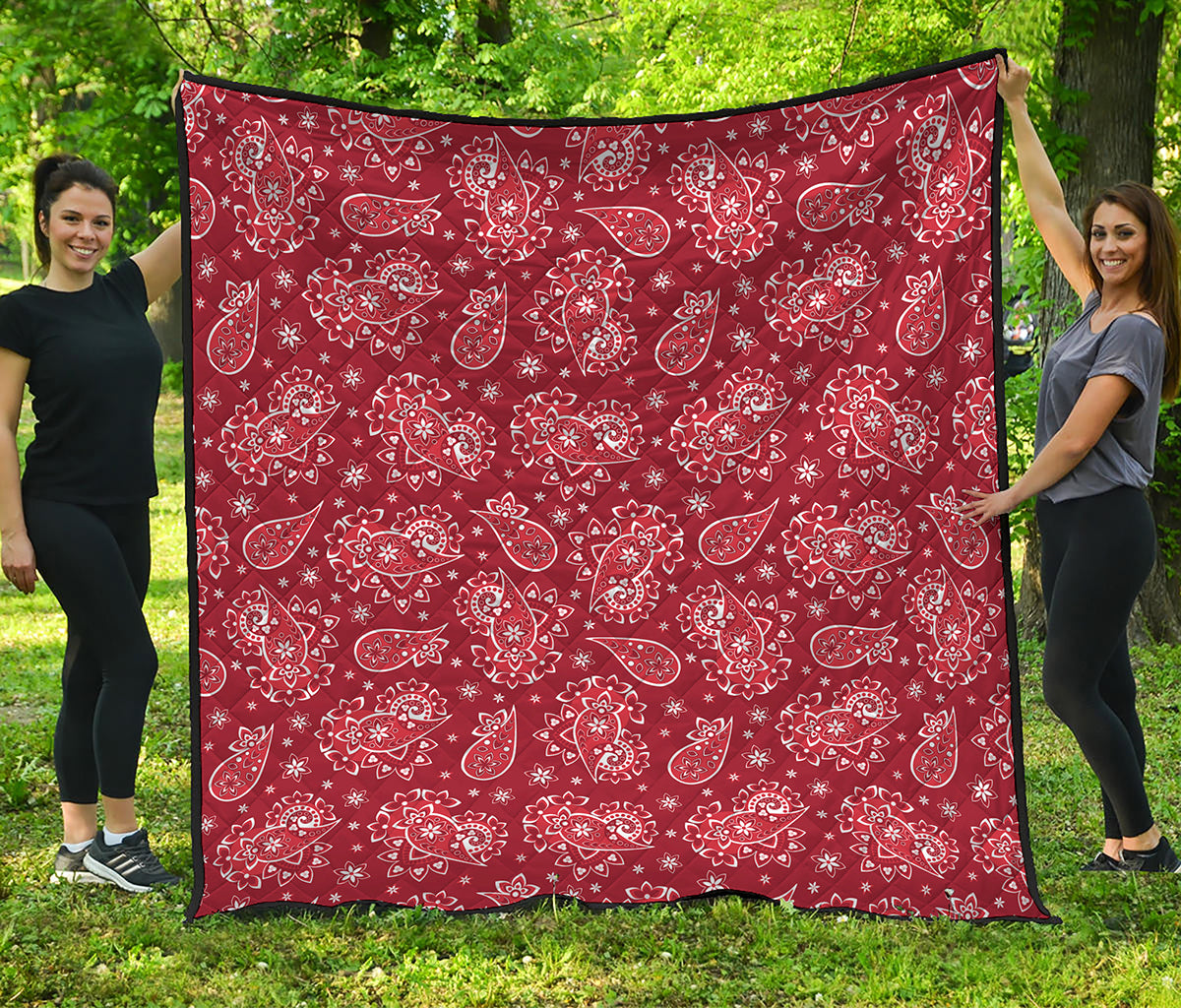 Red Paisley Pattern Print Quilt