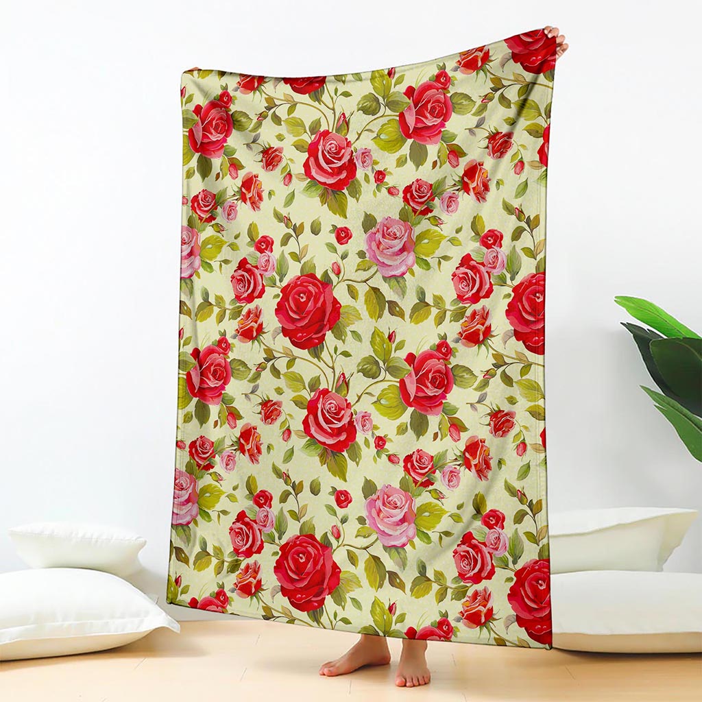 Red Pink Rose Floral Pattern Print Blanket