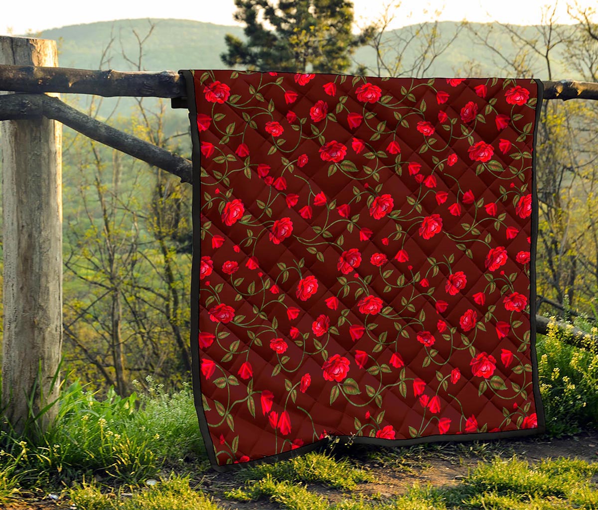 Red Rose Floral Flower Pattern Print Quilt