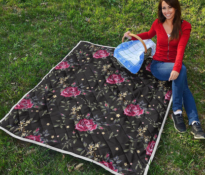 Red Rose Floral Pattern Print Quilt