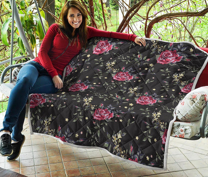 Red Rose Floral Pattern Print Quilt