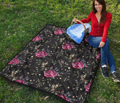 Red Rose Floral Pattern Print Quilt