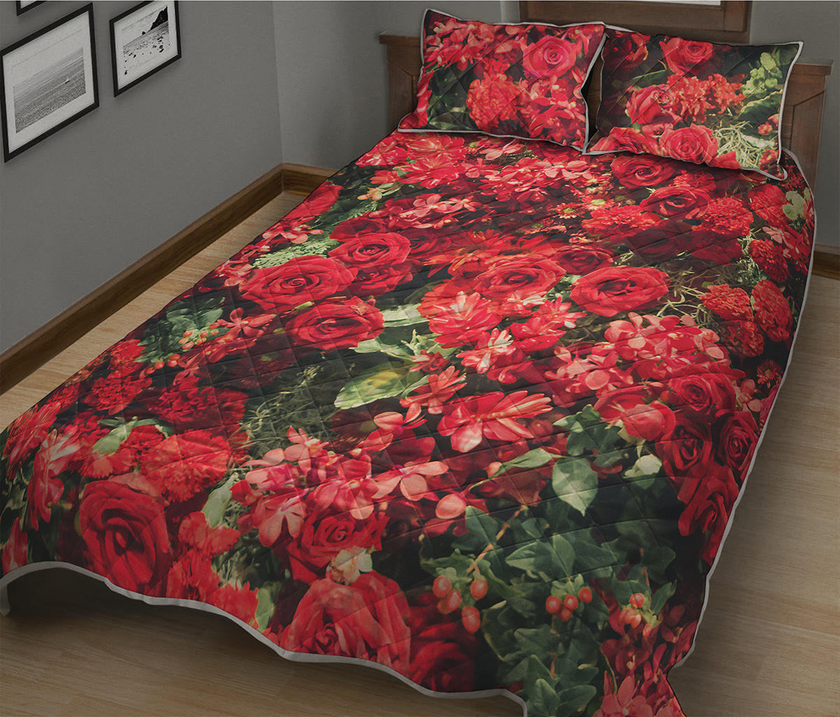 Red Rose Flower Print Quilt Bed Set