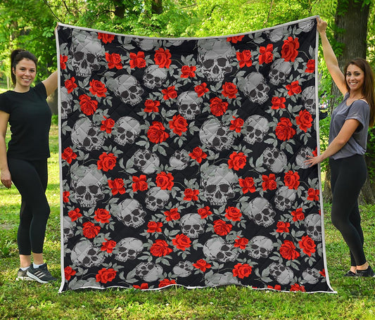 Red Rose Grey Skull Pattern Print Quilt