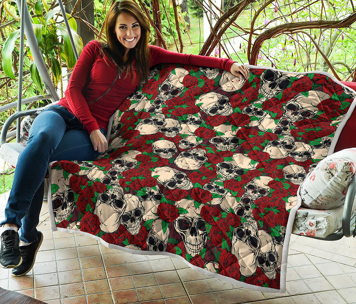 Red Rose Skull Pattern Print Quilt