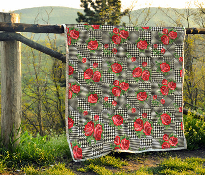 Red Roses Houndstooth Pattern Print Quilt