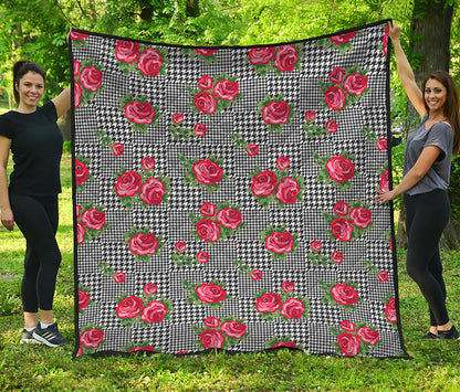 Red Roses Houndstooth Pattern Print Quilt