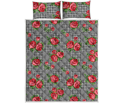 Red Roses Houndstooth Pattern Print Quilt Bed Set