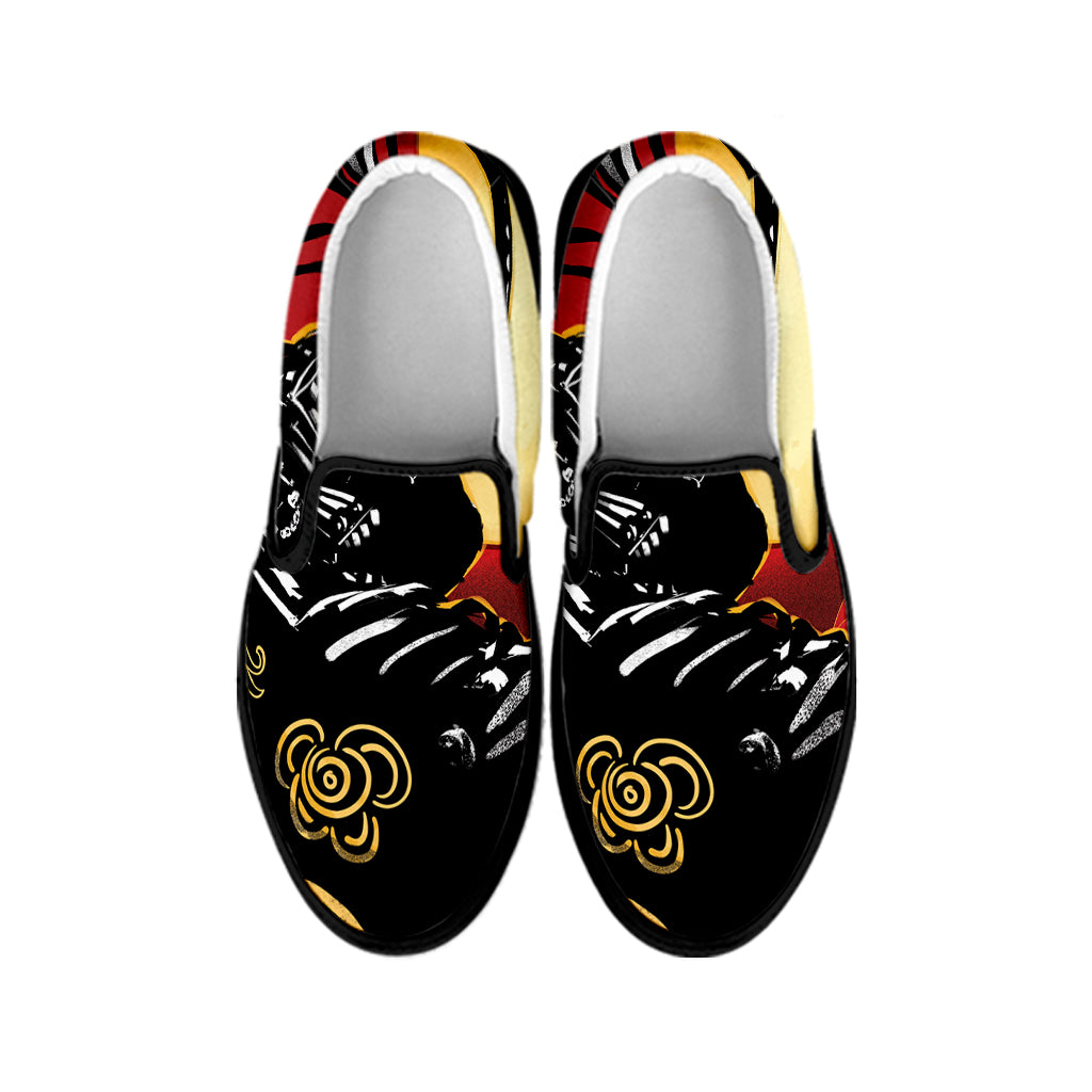 Red Sky And Golden Sun Samurai Print Black Slip On Shoes