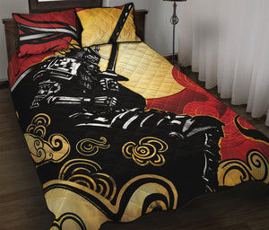 Red Sky And Golden Sun Samurai Print Quilt Bed Set