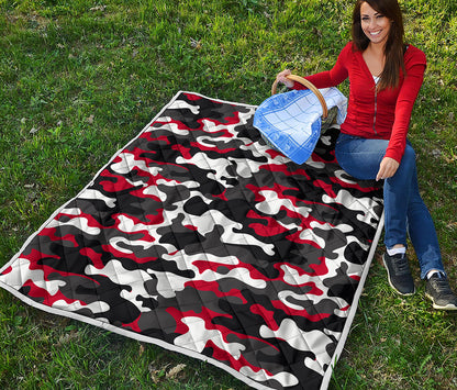 Red Snow Camouflage Print Quilt