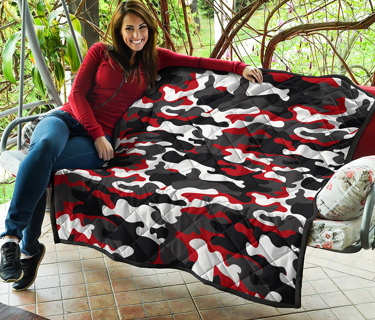 Red Snow Camouflage Print Quilt