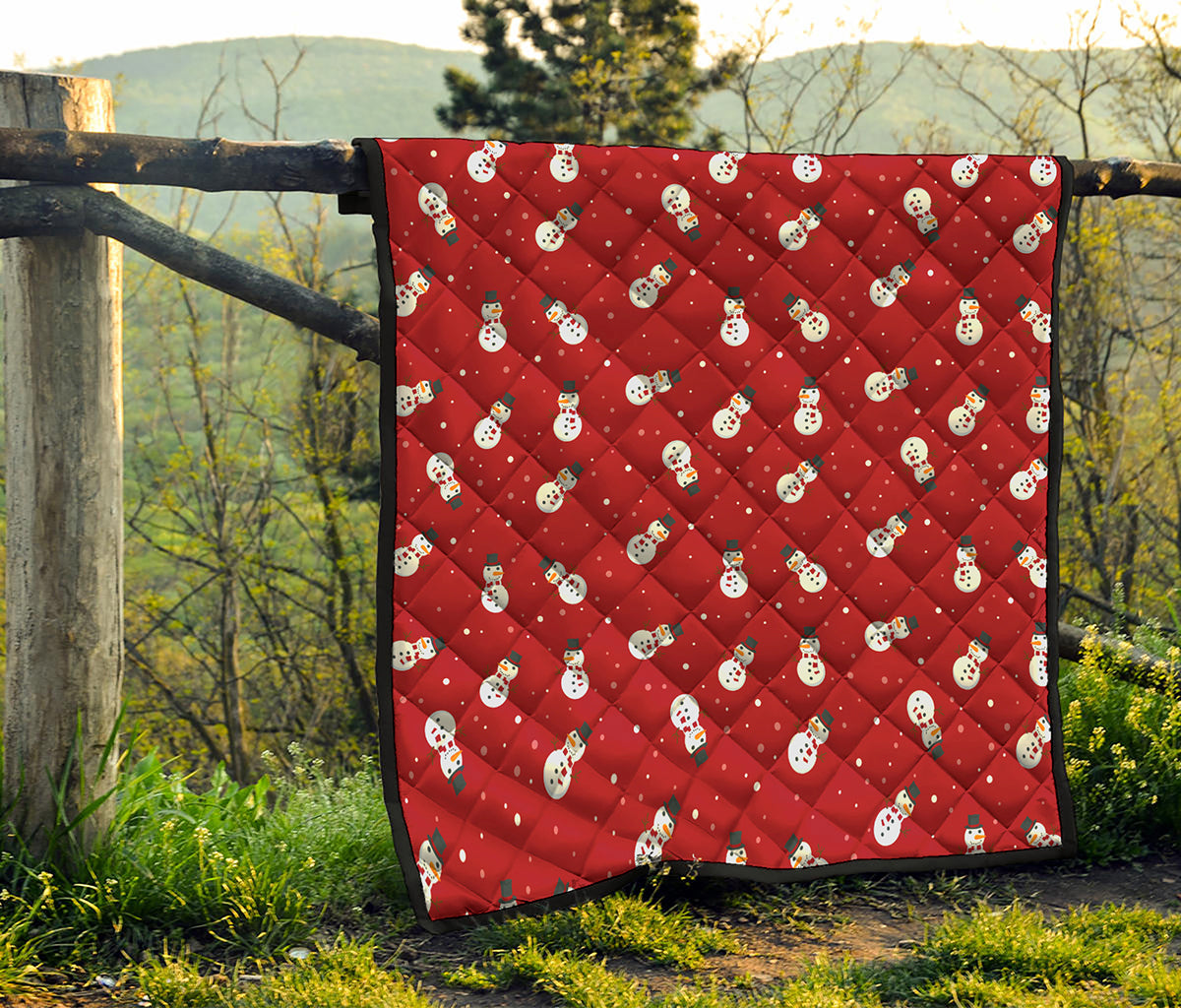 Red Snowman Pattern Print Quilt