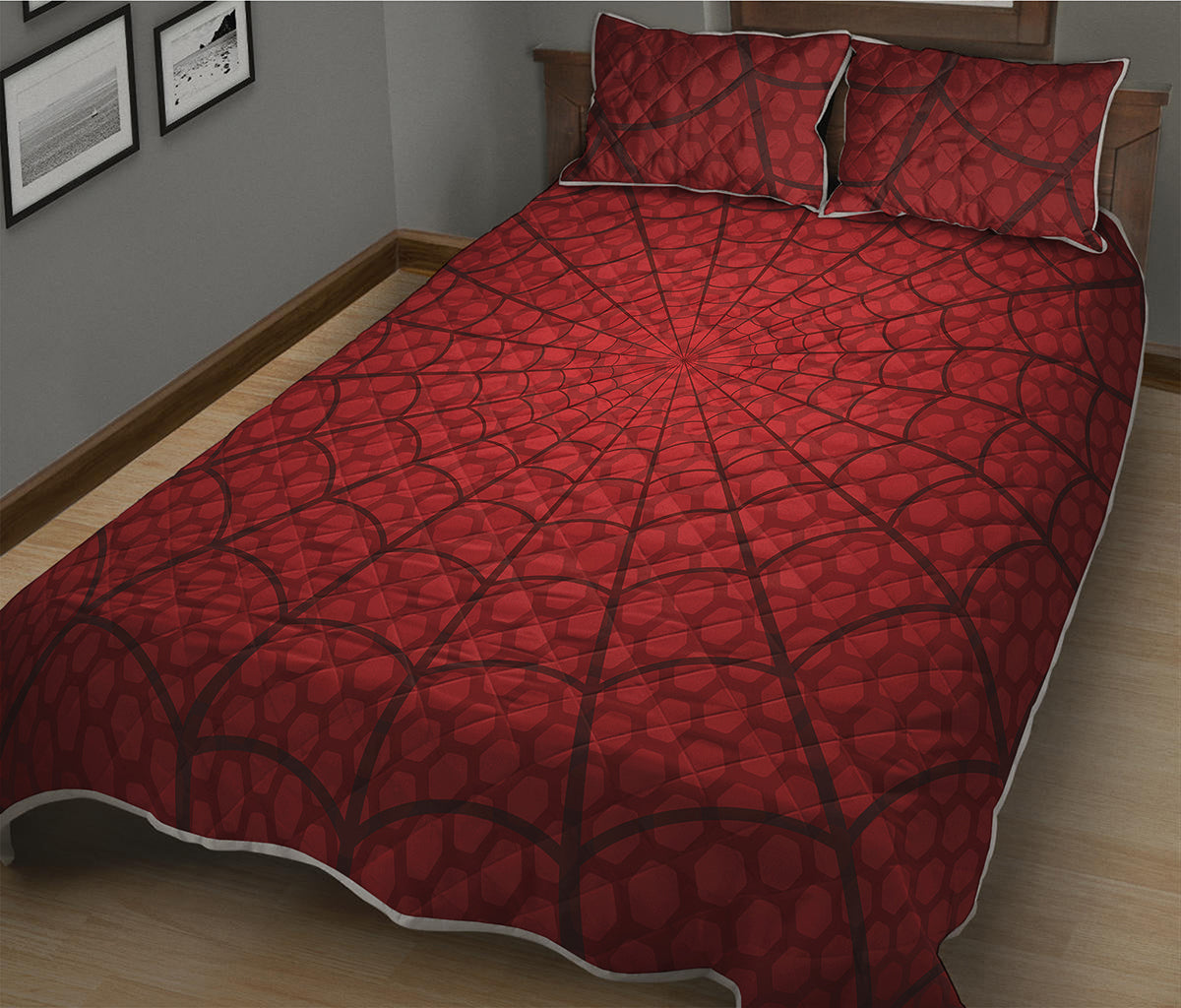 Red Spider Web Print Quilt Bed Set