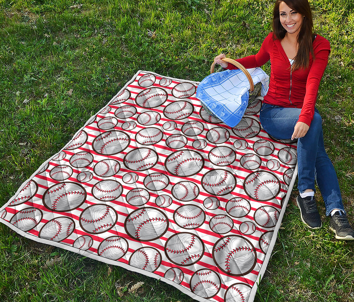 Red Striped Baseball Pattern Print Quilt