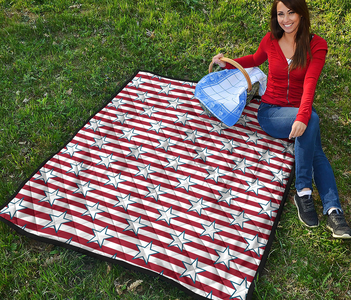 Red Striped USA Star Pattern Print Quilt