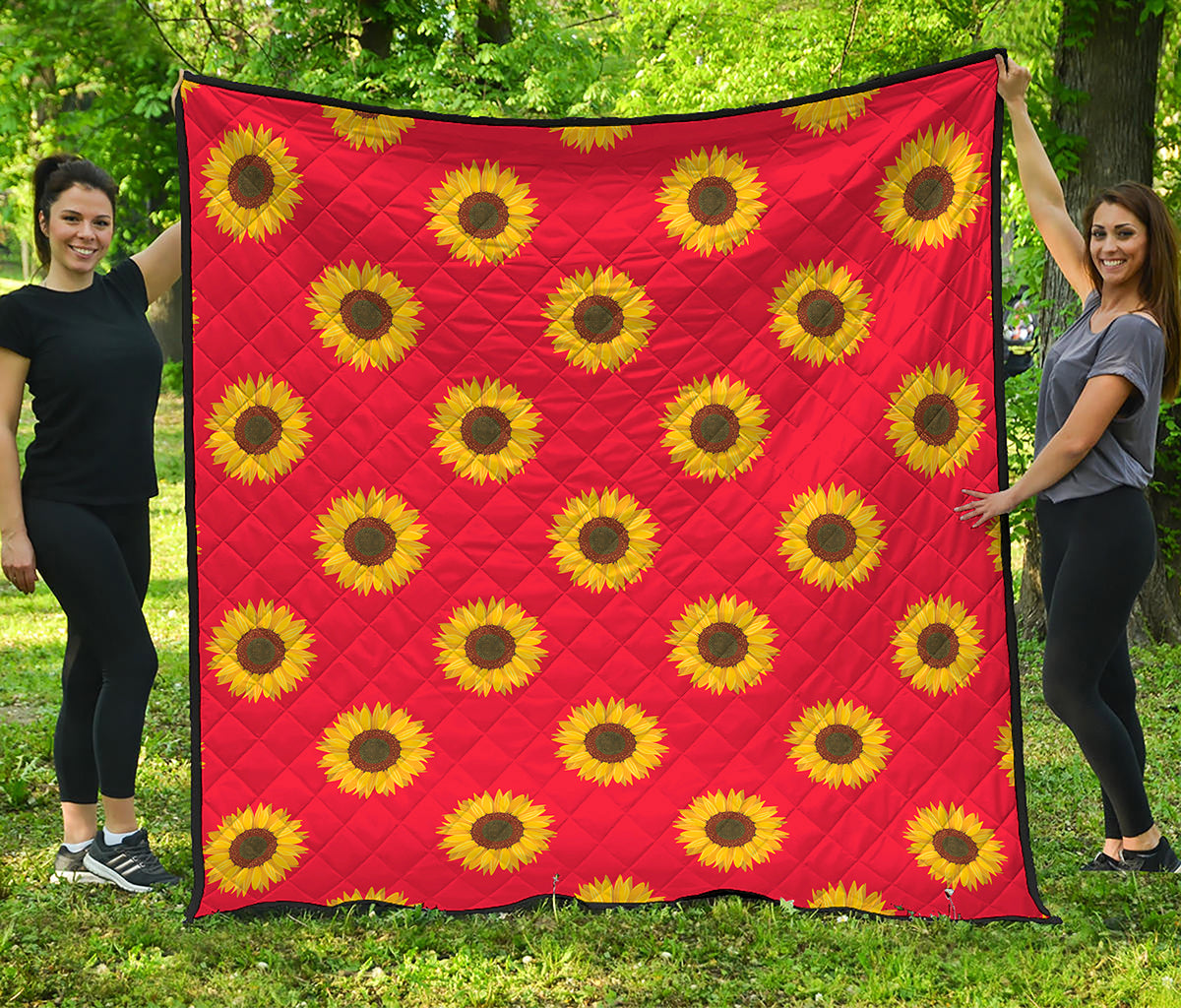 Red Sunflower Pattern Print Quilt