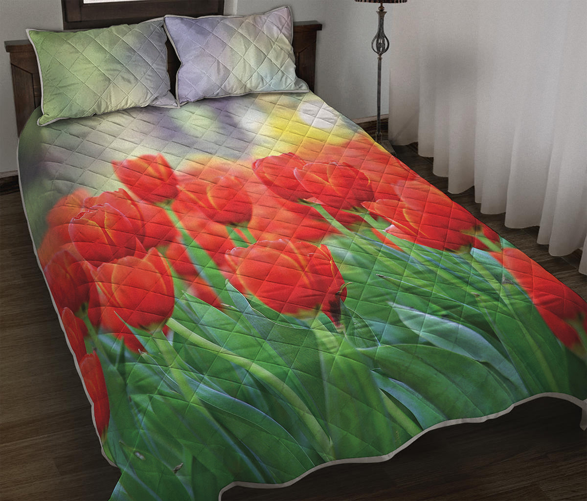 Red Tulip Print Quilt Bed Set