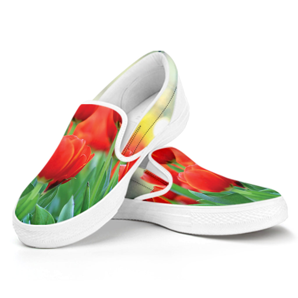 Red Tulip Print White Slip On Shoes
