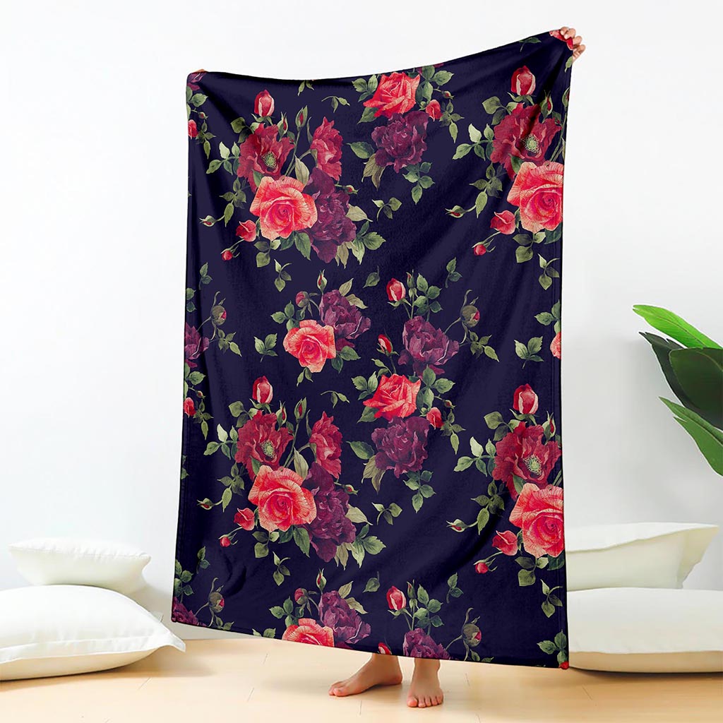 Red Violet Roses Floral Pattern Print Blanket
