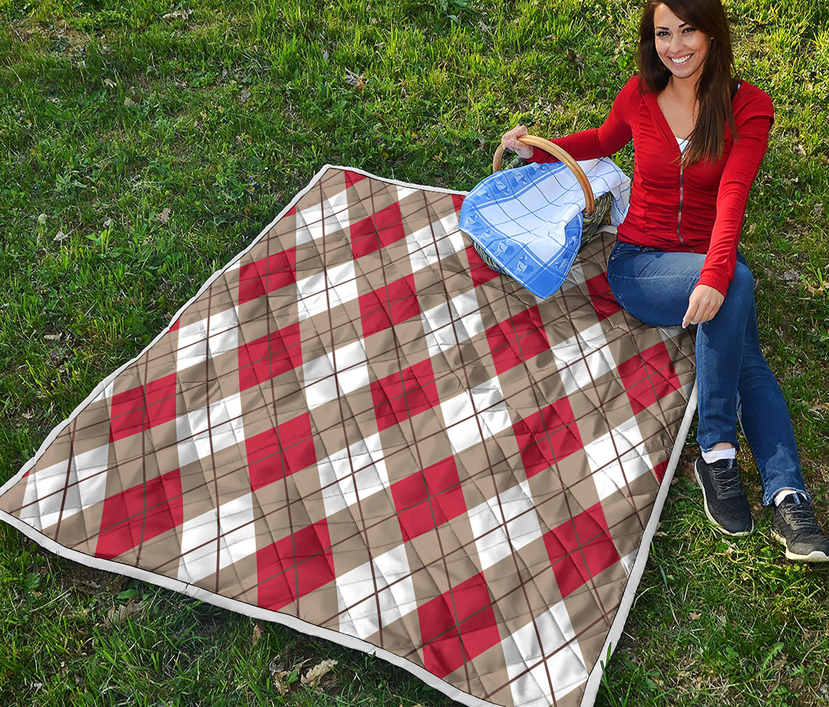 Red White And Beige Argyle Pattern Print Quilt
