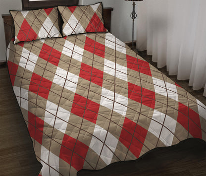Red White And Beige Argyle Pattern Print Quilt Bed Set