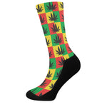 Reggae Marijuana Leaf Pattern Print Crew Socks