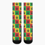 Reggae Marijuana Leaf Pattern Print Crew Socks