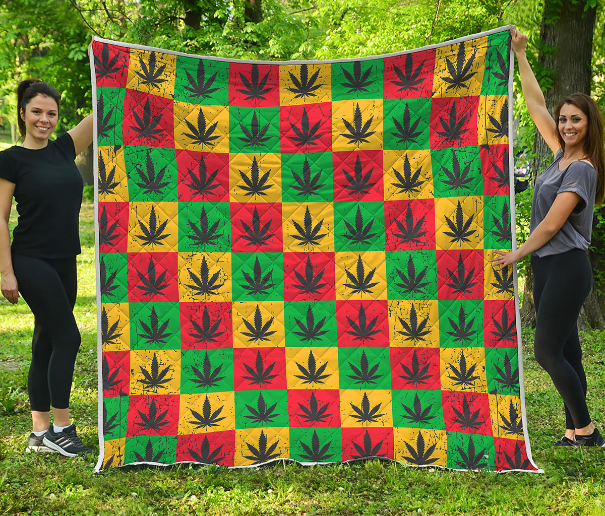 Reggae Marijuana Leaf Pattern Print Quilt