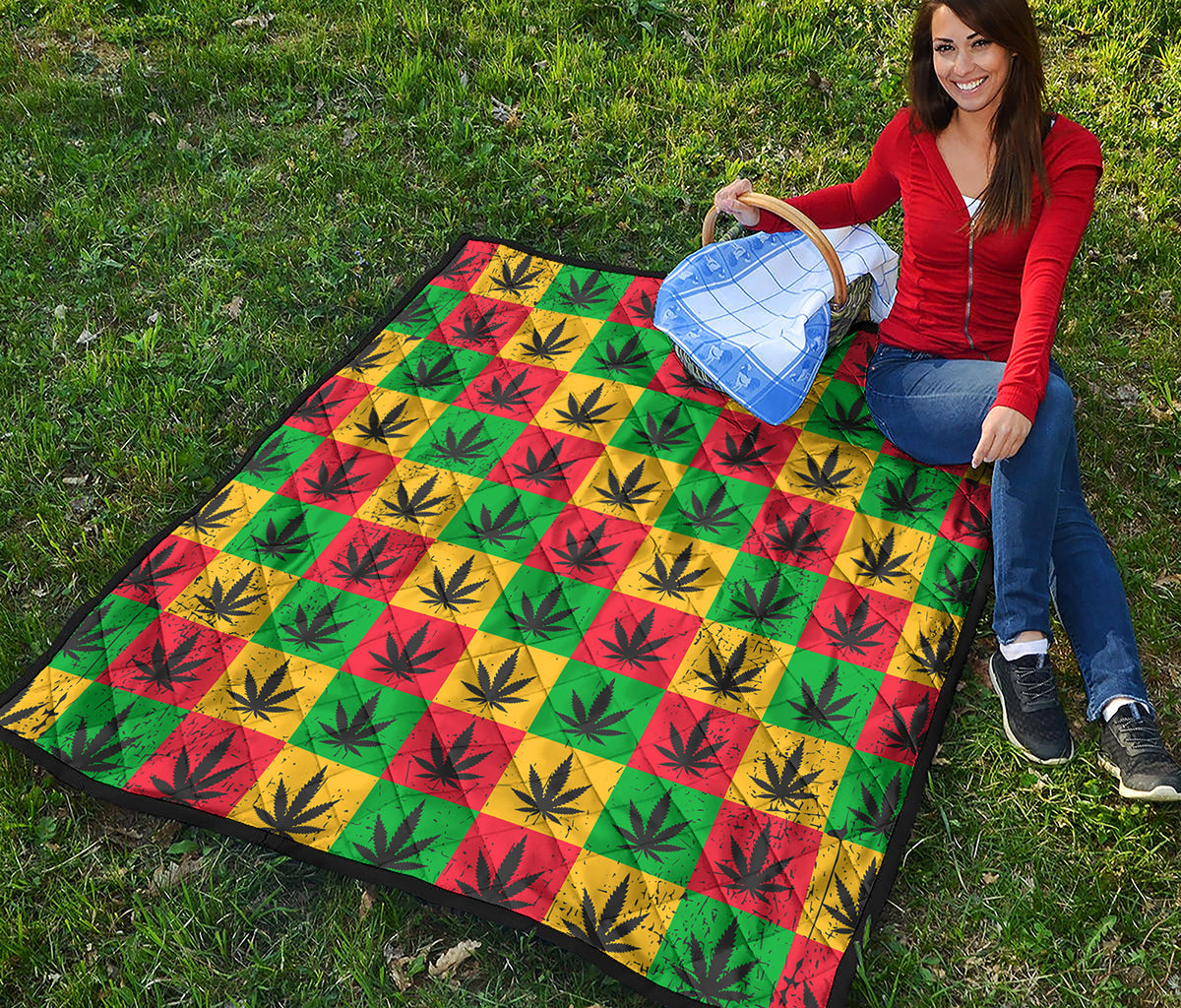 Reggae Marijuana Leaf Pattern Print Quilt