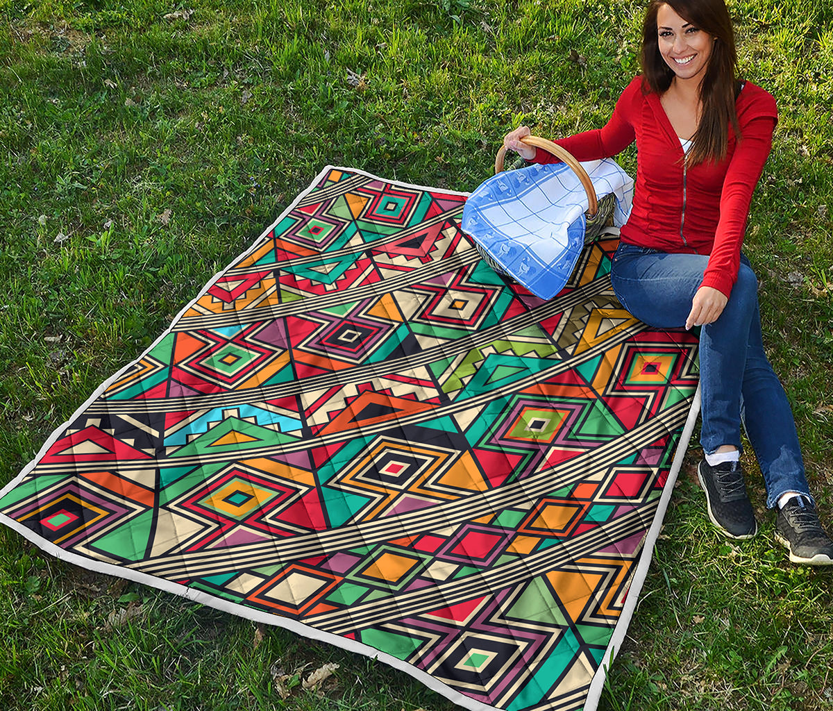 Retro African Ethnic Tribal Print Quilt
