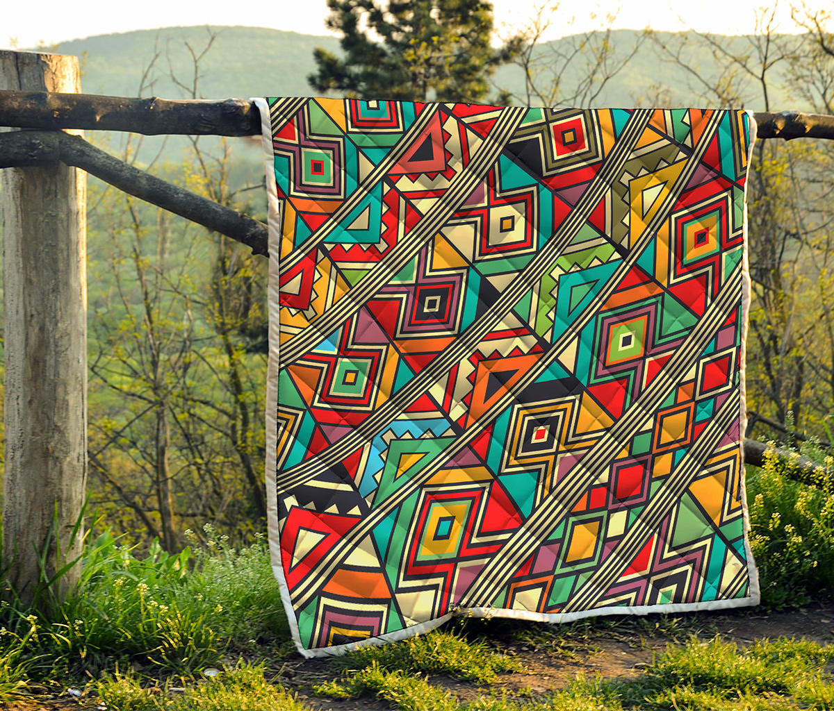 Retro African Ethnic Tribal Print Quilt