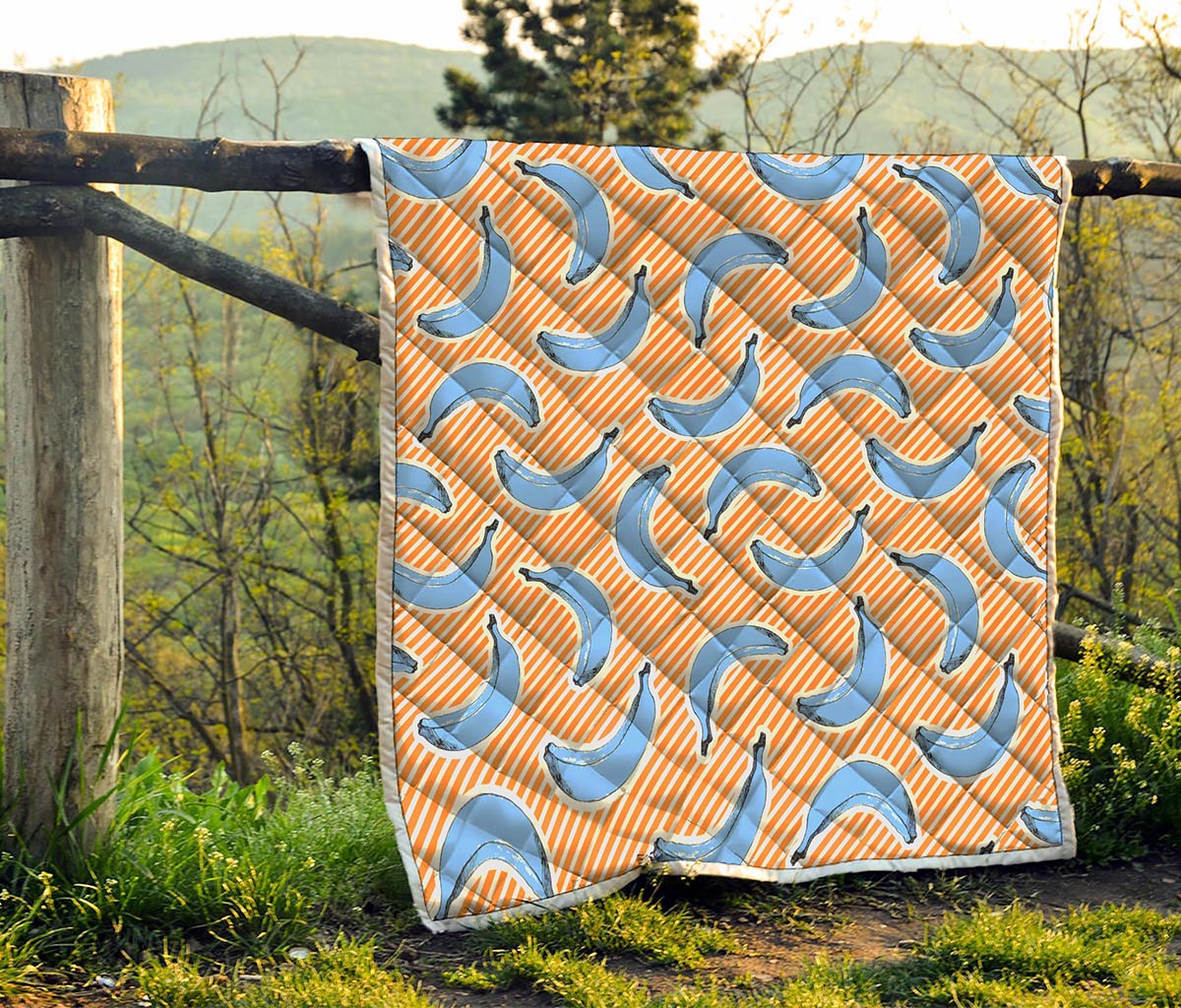 Retro Blue Banana Pattern Print Quilt