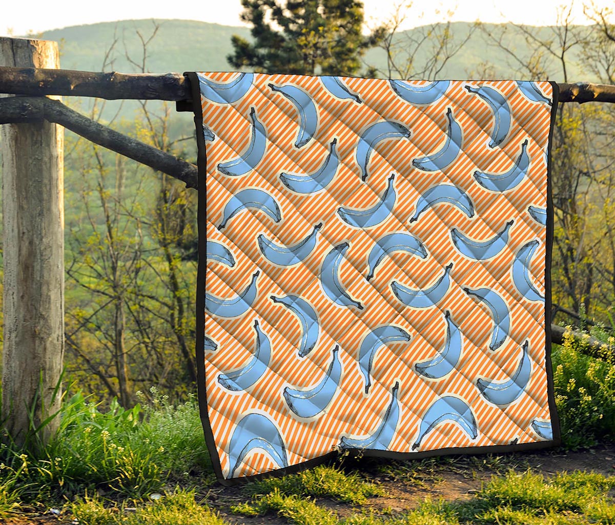 Retro Blue Banana Pattern Print Quilt