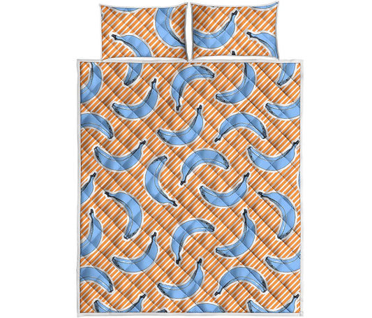 Retro Blue Banana Pattern Print Quilt Bed Set
