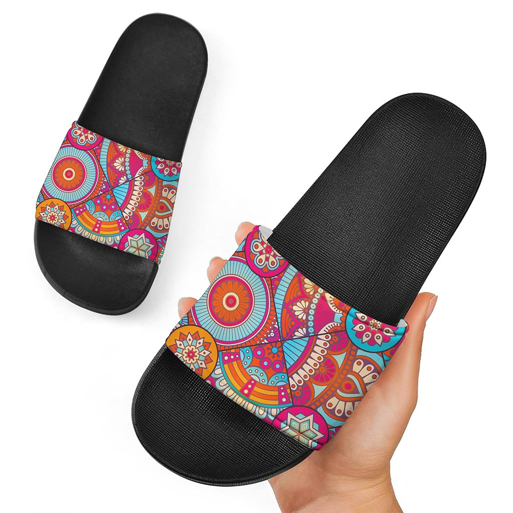 Retro Bohemian Mandala Pattern Print Black Slide Sandals